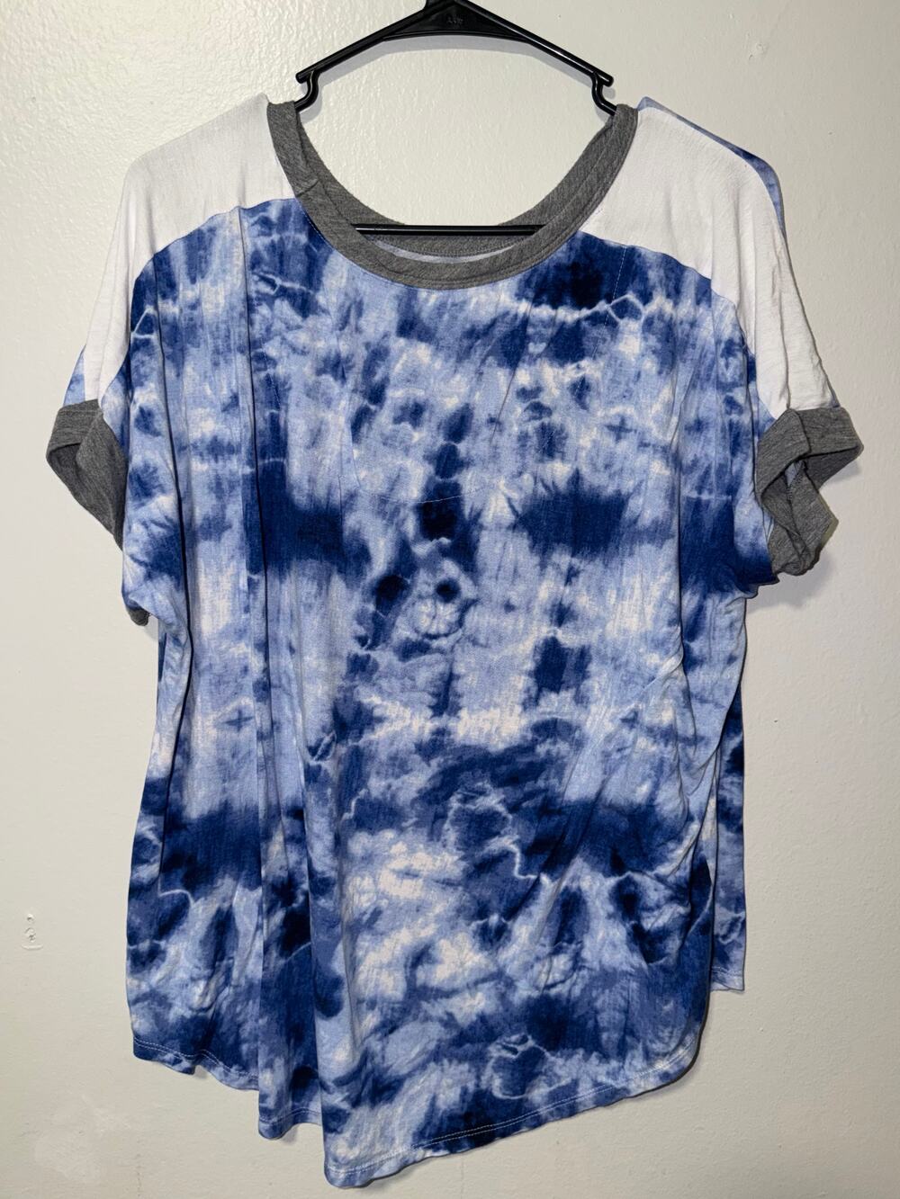 Secret Treasures Blue Tie-Dye Sleep Shirt Rolled Cuff Sleeves Contrast Trim